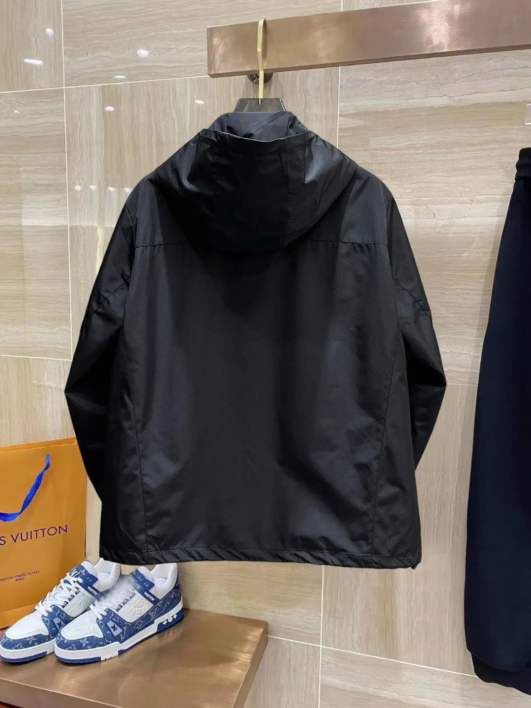Same Style， ， 2026 New Arrival ， Original Premium Breathable ， ， ， Quality。 ， Sizes：M～3XL，